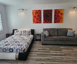 Photo 4 - Premium Condos near Universal Studios