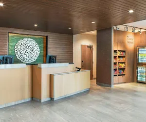 Photo 2 - Fairfield Inn & Suites Hanford