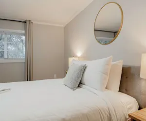 Photo 2 - Columbia Duet - 2 Units