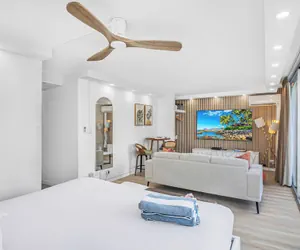 Photo 5 - Renovated Pacific Monarch Studio Near Waikiki Beach