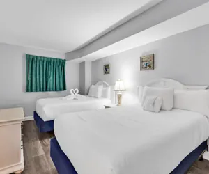 Photo 4 - Baywatch Resort 1122