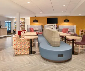 Photo 5 - Home2 Suites By Hilton Woodland Sacramento