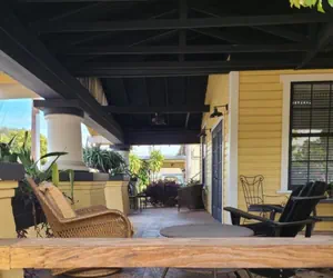 Photo 2 - Palm Villa Hostel