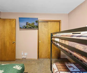 Photo 4 - Bear Canyon Cabin Beautiful Views HotTub