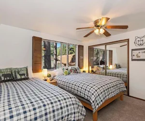 Photo 4 - Summit Happy Mountain Cabin