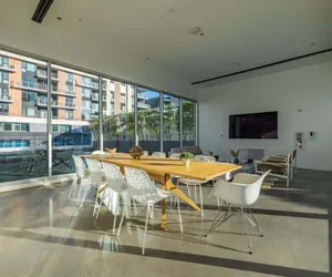 Photo 4 - @ Marbella Lane - Luxurious 3BR Penthouse
