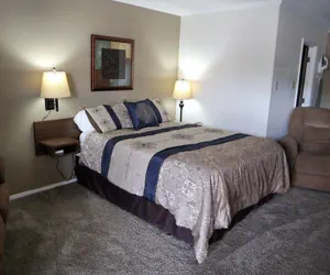 Photo 5 - Marcus Daly Motel