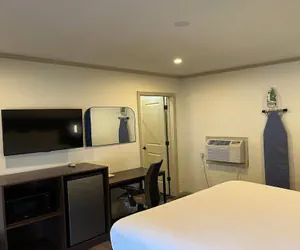 Photo 4 - Travelodge By Wyndham Bainbridge