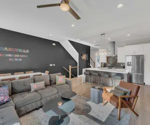 Photo 5 - Close to DT Music City - Rooftop Views Game Room