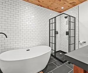 Photo 4 - Smoky Mountains Honeymoon Cabin Dog Friendly