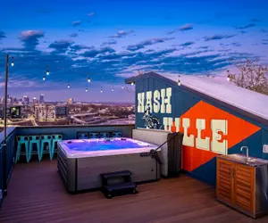 Photo 3 - 4 Rooftop Decks 4 Hot Tubs Game Rooms Sauna