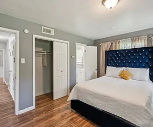 Photo 3 - Cozy Temple Home Fenced Yard & Wi-fi 3 Bedroom Home