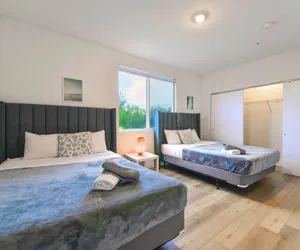 Photo 4 - Stylish Townhouses by Design District