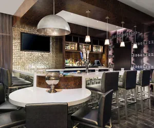 Photo 4 - SpringHill Suites Los Angeles Burbank/Downtown