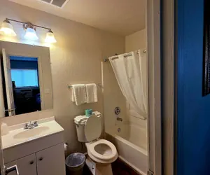 Photo 5 - Stay Lodge Woodstock