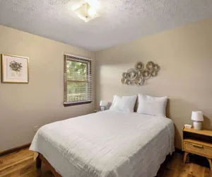 Photo 5 - The Family Nook Home for 8