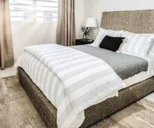 Photo 2 - Breathtaking 2-Br Beachside Apartment