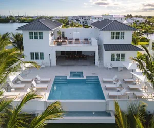 Photo 2 - The Fairhaven House at Solaire Lunara Bay