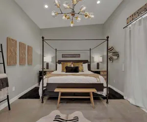 Photo 4 - Pop 4 W/hot-tub + Close to Main St