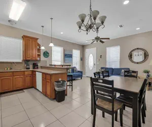 Photo 3 - Lovely Beach and Pool Condo