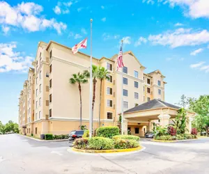 Photo 4 - Studio With Hot Tub Pool Near Universal Studios