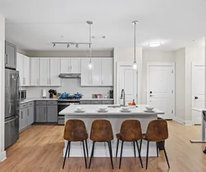 Photo 5 - Upscale 3BR Suite Mins Uptown Charlotte