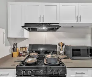 Photo 5 - Upscale 1BR Suite to Downtown Raleigh