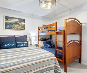 Photo 5 - Central Location, Unlimited Indoor & Outdoor Fun