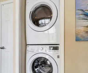 Photo 4 - Waterview Balcony HOT TUB Heated Pool Rum Bar