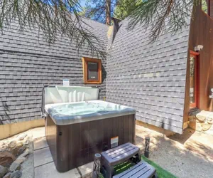 Photo 3 - The Canoe Cabin in Incline Village