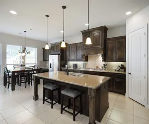 Photo 3 - Spacious and Luxe 5 Star Neighborhood