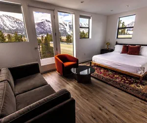 Photo 3 - The Sierra House