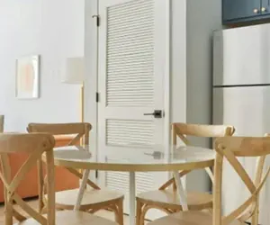 Photo 5 - Sleeps 16 4 Units, Steps to the French Quarter The Harlequin by Avantstay