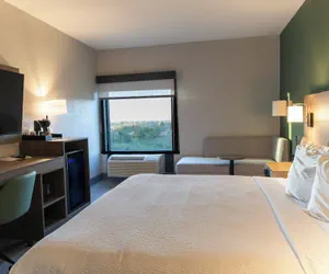 Photo 3 - The Hotel Vue