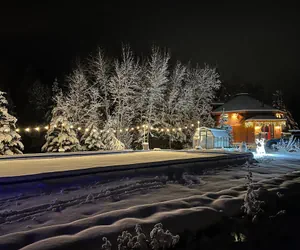 Photo 3 - 1800or Unique 'yurt' Home in Bretton Woods 1 mi to Skiing, Firepit, Foosball, Beach! Hot tub