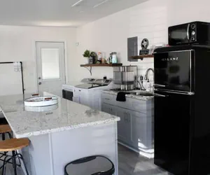 Photo 5 - Shore Nuff, a Relaxing 4-bedroom Vacation Home on Canyon Lake