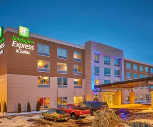 Photo 2 - Holiday Inn Express & Suites Hermiston Downtown by IHG