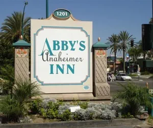 Photo 2 - Abby's Anaheimer Inn