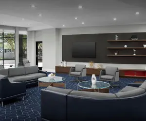 Photo 5 - Courtyard Pensacola Downtown