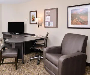 Photo 4 - Candlewood Suites Sierra Vista by IHG