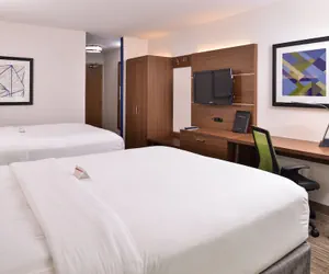 Photo 5 - Holiday Inn Express & Suites Lacey – Olympia by IHG
