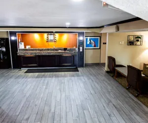 Photo 3 - MainStay Suites Coralville - Iowa City