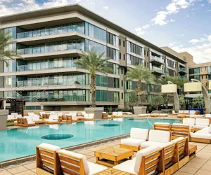 Photo 2 - W Scottsdale