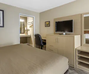 Photo 5 - Richland Inn of Columbia