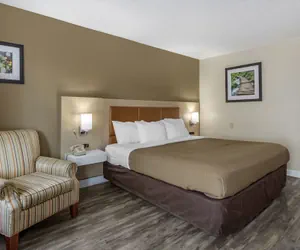 Photo 4 - Richland Inn of Columbia