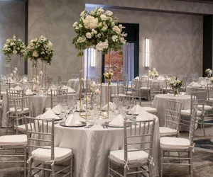 Photo 4 - New Orleans Marriott Warehouse Arts District