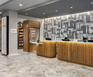 Photo 3 - Courtyard by Marriott Athens Downtown