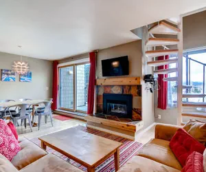 Photo 2 - Plaza 1407