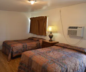 Photo 3 - Paradise Inn