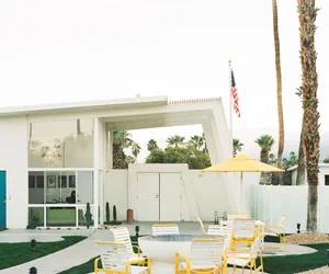 Photo 4 - The Monkey Tree by AvantStay – Mid-Century Modern Oasis with Pool